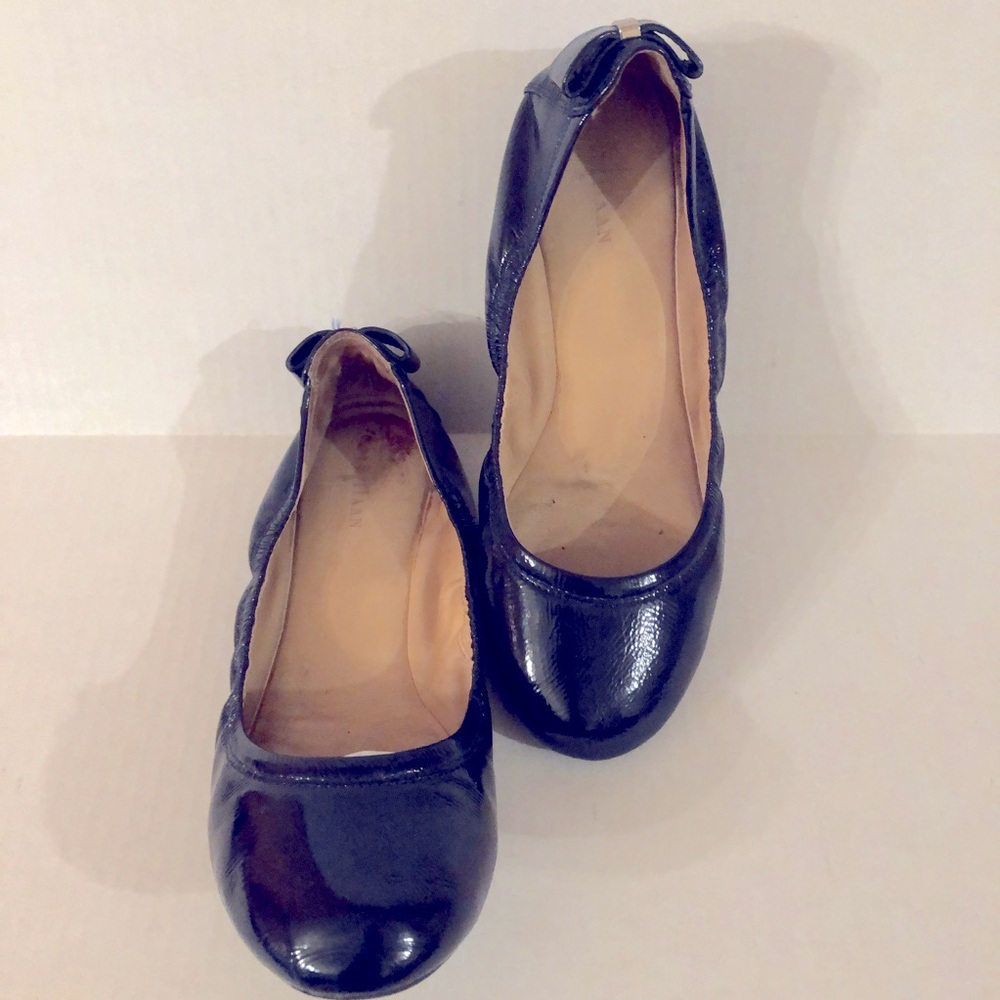 Cole Haan navy patent ballet flat size 8B pre owned